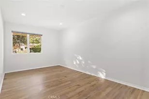 10000 Amestoy Ave, Northridge, CA 91325 - Photo 17