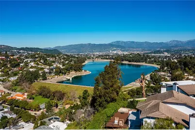 1800 Silverwood, Los Angeles, CA 90026 - Photo 53