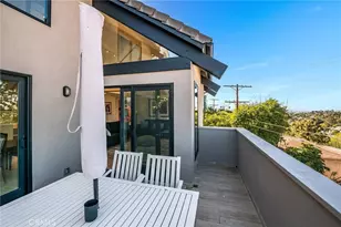 1800 Silverwood, Los Angeles, CA 90026 - Photo 23