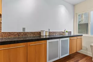 1410 S Bentley Ave, Los Angeles, CA 90025 - Photo 13