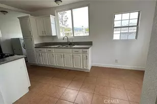 10954 Herrick Ave, Pacoima, CA 91331 - Photo 7