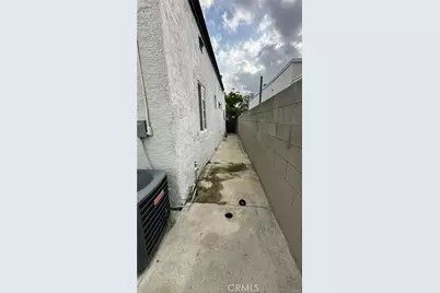 10954 Herrick Avenue, Pacoima, CA 91331 - Photo 25