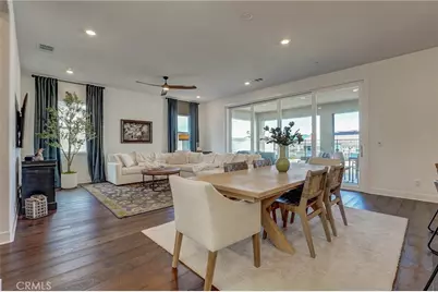 24537 Via Sendero, Valencia, CA 91354 - Photo 7