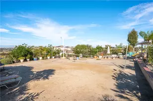 18566 Hawkhill, Perris, CA 92570 - Photo 45