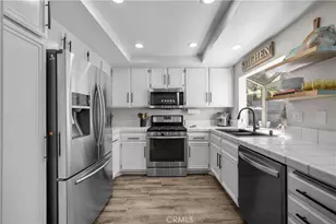 28518 Victoria, Castaic, CA 91384 - Photo 11