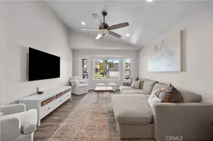 28518 Victoria, Castaic, CA 91384 - Photo 3