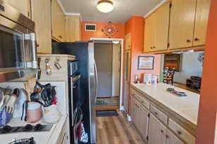 1901 Peyton, Burbank, CA 91504 - Photo 7