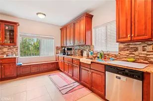 1015 S Mansfield Ave, Los Angeles, CA 90019 - Photo 31