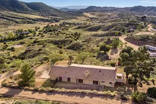 9060 Yucca Hills, Agua Dulce, CA 91390 - Photo 37