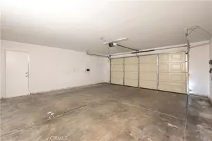 13229 Great Falls, Victorville, CA 92395 - Photo 29