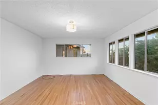 9960 Milburn, Los Angeles, CA 91352 - Photo 45