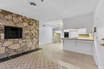 9960 Milburn, Los Angeles, CA 91352 - Photo 27