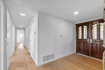 9960 Milburn, Los Angeles, CA 91352 - Photo 19