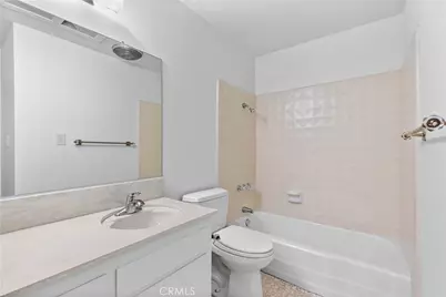 9960 Milburn, Los Angeles, CA 91352 - Photo 51