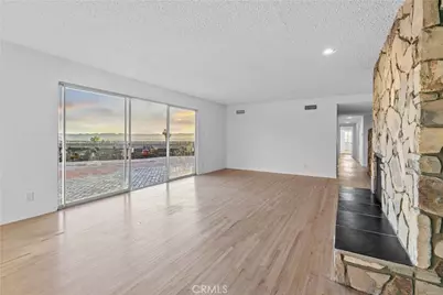 9960 Milburn, Los Angeles, CA 91352 - Photo 23