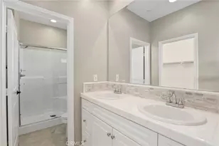 21710 Bene Dr, Saugus, CA 91350 - Photo 17