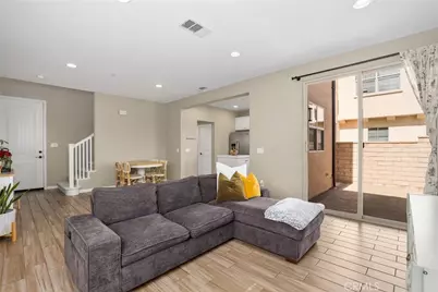 21710 Bene Drive, Saugus, CA 91350 - Photo 5