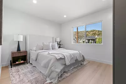 8321 Outland View, Los Angeles, CA 91352 - Photo 27