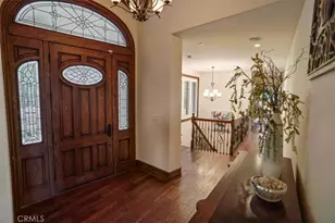 12 Skyline Dr, Burbank, CA 91501 - Photo 11