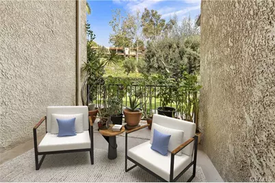 7715 Via Napoli, Los Angeles, CA 91504 - Photo 7