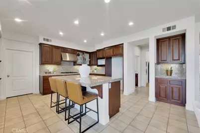 10641 N Lost Trail Avenue, Shadow Hills, CA 91040 - Photo 23