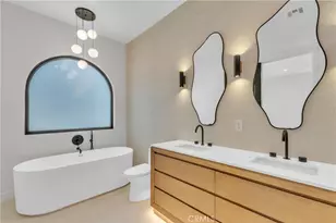 8825 Sophia Ave, North Hills, CA 91343 - Photo 49