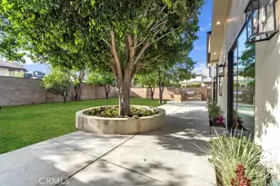 8825 Sophia Ave, North Hills, CA 91343 - Photo 61