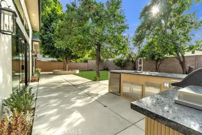 8825 Sophia Avenue, North Hills, CA 91343 - Photo 55