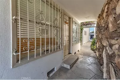 18032 Ventura, Encino, CA 91316 - Photo 9