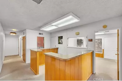 18032 Ventura, Encino, CA 91316 - Photo 37
