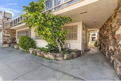 18032 Ventura, Encino, CA 91316 - Photo 7