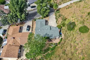 8520 Springford Dr, Los Angeles, CA 91352 - Photo 33
