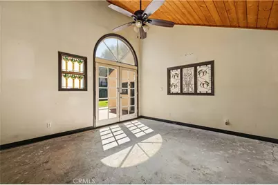 6553 Odessa Avenue, Los Angeles, CA 91406 - Photo 19