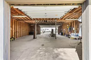 6553 Odessa Ave, Los Angeles, CA 91406 - Photo 31