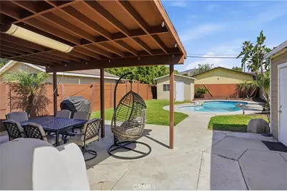 1117 Lucas Street, San Fernando, CA 91340 - Photo 5