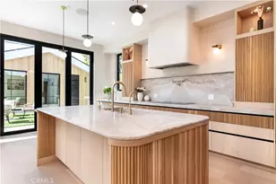 16749 Addison, Encino, CA 91436 - Photo 7