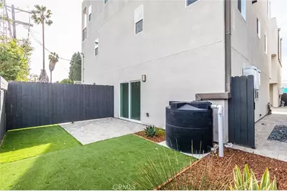 1818 Thurman, Los Angeles, CA 90019 - Photo 37