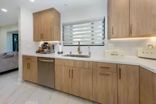 16901 Pineridge Dr, Granada Hills, CA 91344 - Photo 11