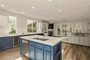 964 Corto, Simi Valley, CA 93065 - Photo 11