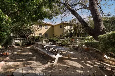 527 E Maple, Glendale, CA 91205 - Photo 23