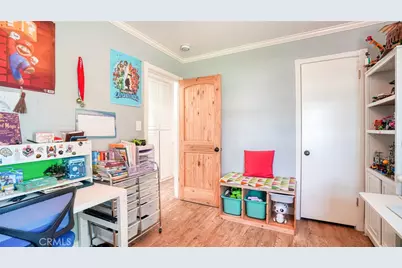 11426 Collett Avenue, Granada Hills, CA 91344 - Photo 31