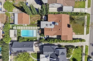 831 E Walnut, Burbank, CA 91501 - Photo 41