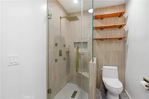 831 E Walnut, Burbank, CA 91501 - Photo 23