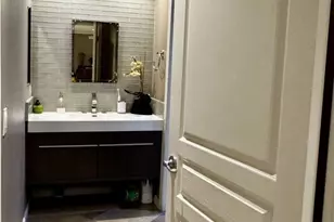 7320 Hawthorn  Ave, Los Angeles, CA 90046 - Photo 15