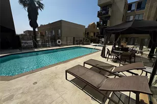 7320 Hawthorn  Ave, Los Angeles, CA 90046 - Photo 27