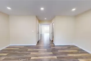 13960 Almetz, Sylmar, CA 91342 - Photo 9