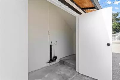 6812 Quinton Lane, Tujunga, CA 91042 - Photo 23