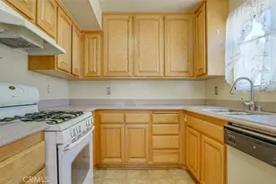 10504 Sunland, Sunland, CA 91040 - Photo 21