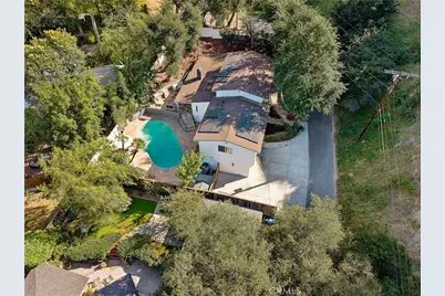 4590 Ensenada Drive, Woodland Hills, CA 91364 - Photo 67