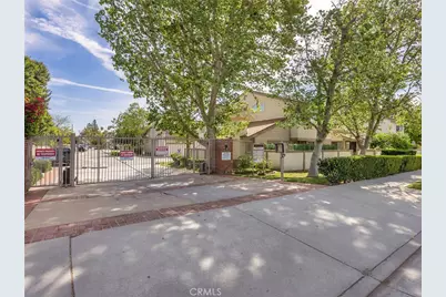 8348 Penfield Avenue #3, Winnetka, CA 91306 - Photo 35